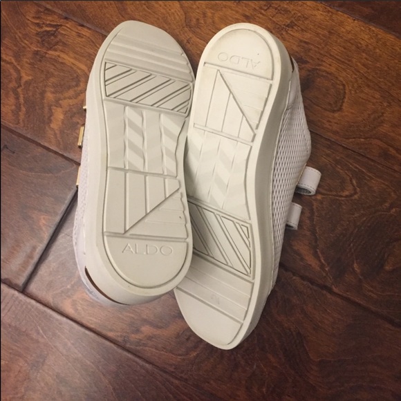 SOLD - Picture 4 of 4